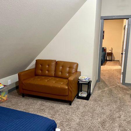 New Modern Cabin! 5Mi To Mt Rainier National Park! Hot Tub & Wifi Ashford Zewnętrze zdjęcie