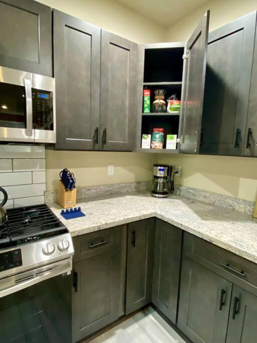 New Modern Cabin! 5Mi To Mt Rainier National Park! Hot Tub & Wifi Ashford Zewnętrze zdjęcie